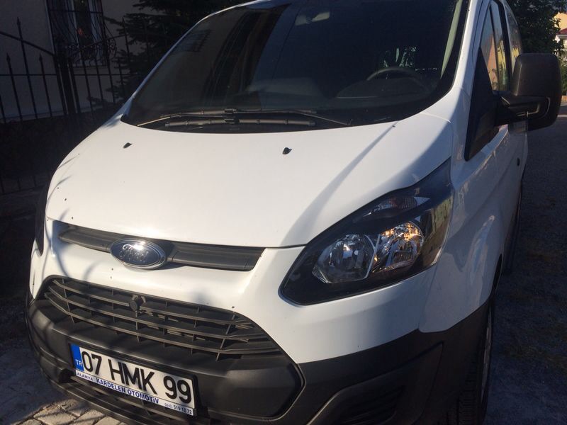 Lahmeyer International - Hidro Dizayn' in yeni Ford Tourneo Custom'i kullanimda